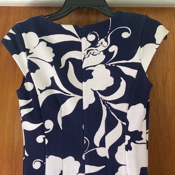 Lilly Pulitzer BRIELLA BRIGHT NAVY Johnny B Fit & Flare DRESS - Picture 6 of 14